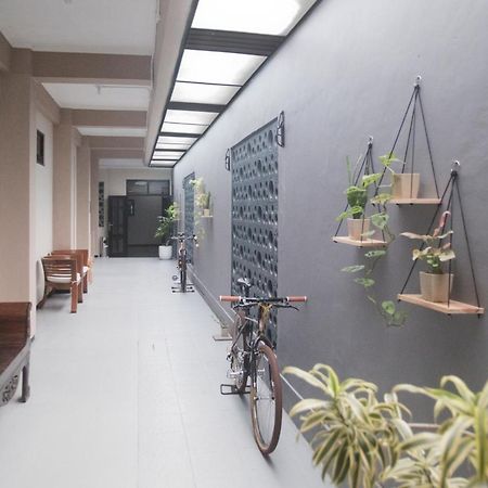 Hotel Galuh Anindita ยอกยาการ์ตา ภายนอก รูปภาพ