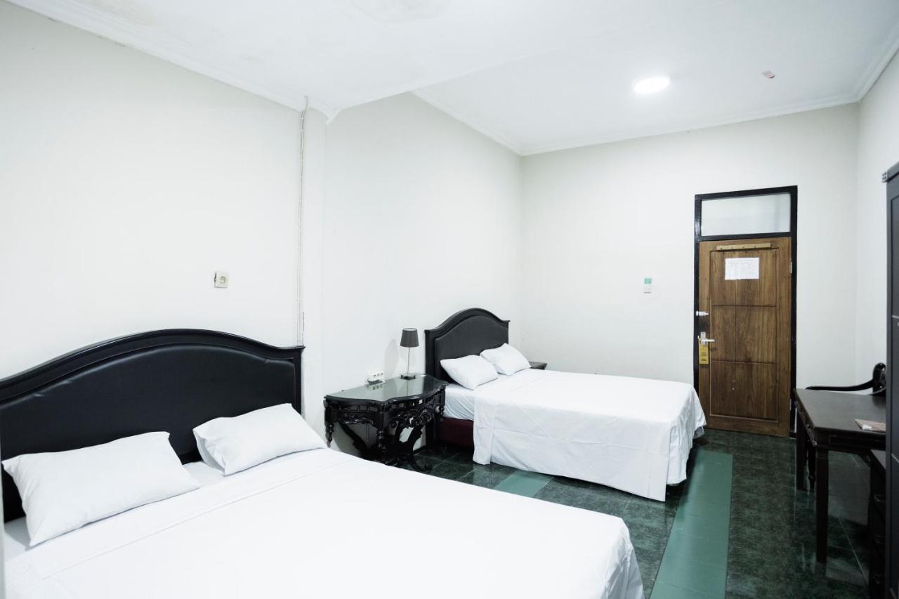 Hotel Galuh Anindita ยอกยาการ์ตา ภายนอก รูปภาพ